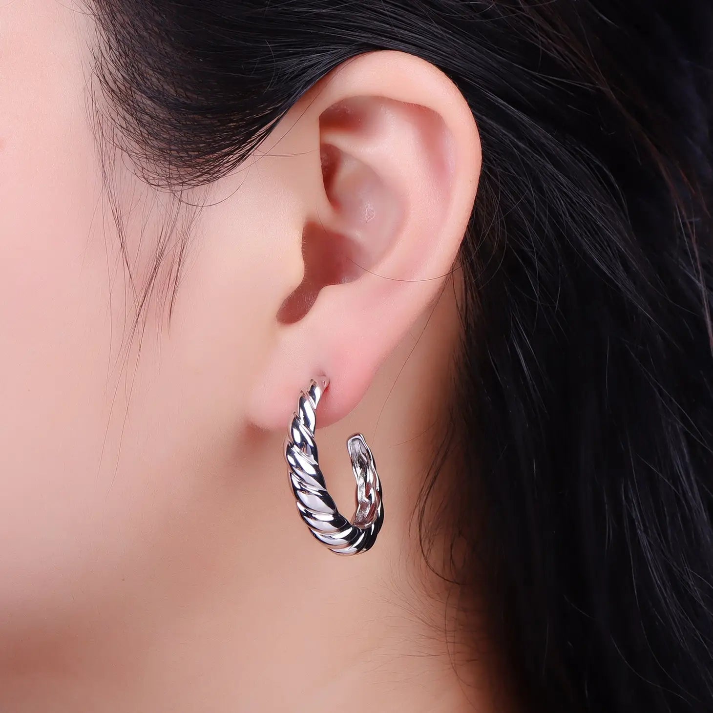 Women' Business Twisted Hoop Earrings - Silver NORA GARDNER | OFFICIAL STORE for work and office
