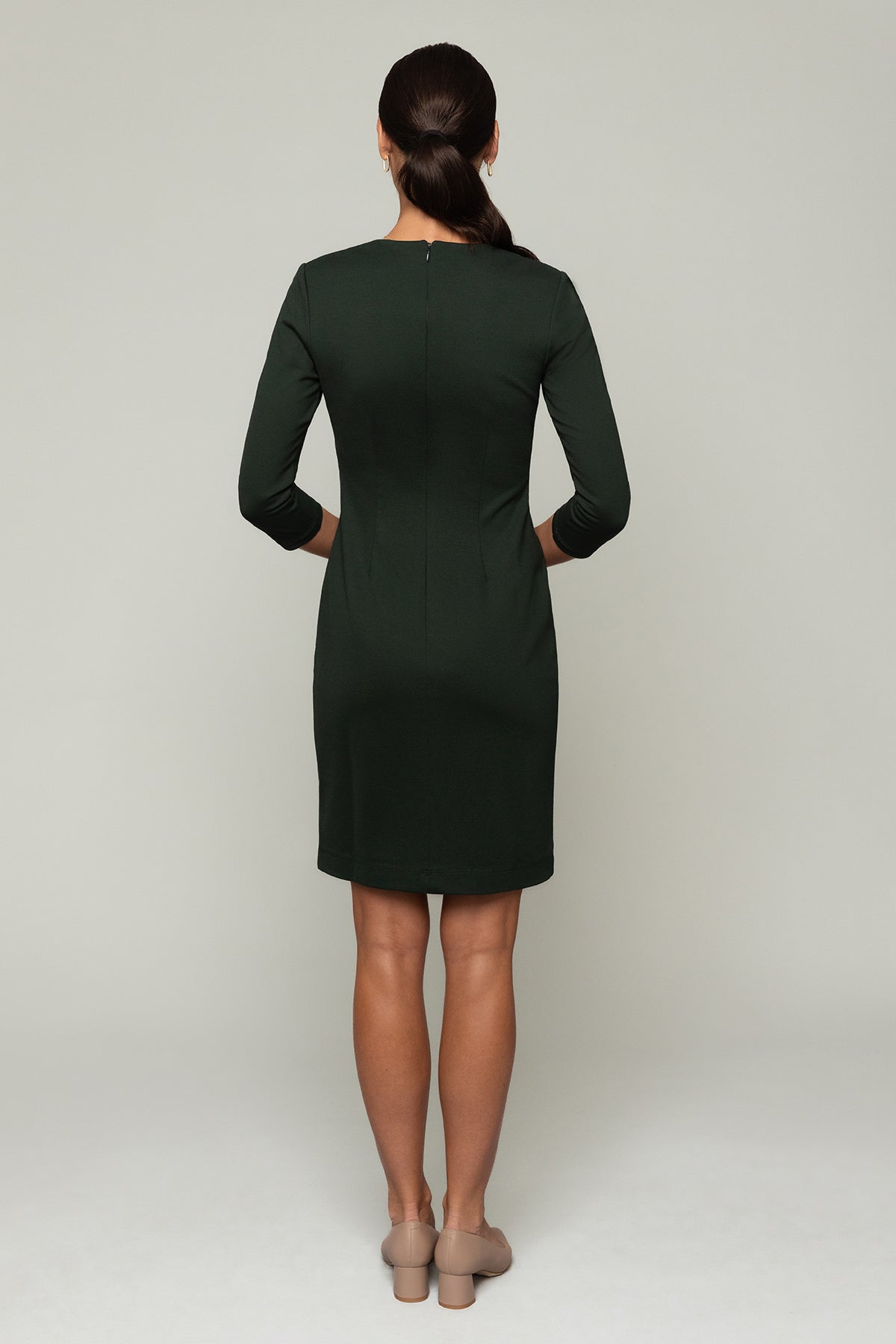 green dress women in store Easy To Wear Green Midi Dress Large