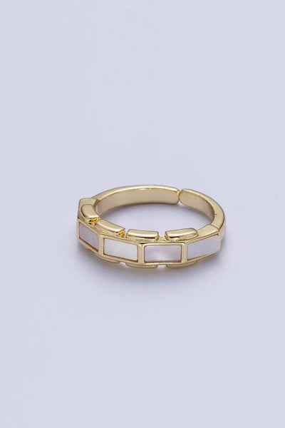 Baguette Bar Ring - Gold